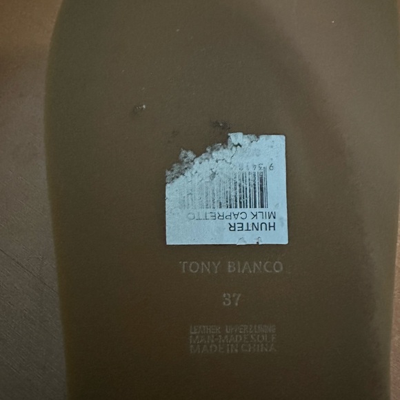 NEW Tony Bianco vanilla capretto sandals - Picture 4 of 5